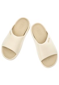 Big-Star - Beżowe Klapki Big Star Modne Obuwie Damskie. Okazja: na spacer. Kolor: beżowy. Sezon: lato. Styl: sportowy #5