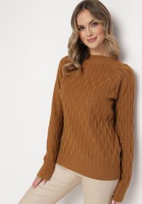Born2be - Brązowy Klasyczny Sweter z Golfem Nordda. Typ kołnierza: golf. Kolor: brązowy. Materiał: bawełna. Styl: klasyczny