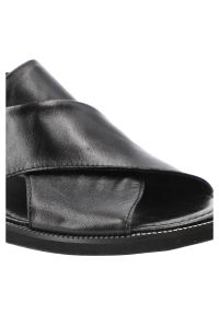 Czarne Sandały Nessi Wygodne Skórzane Buty. Okazja: na co dzień. Zapięcie: pasek. Kolor: czarny. Materiał: skóra. Sezon: lato. Styl: casual, klasyczny, elegancki #4