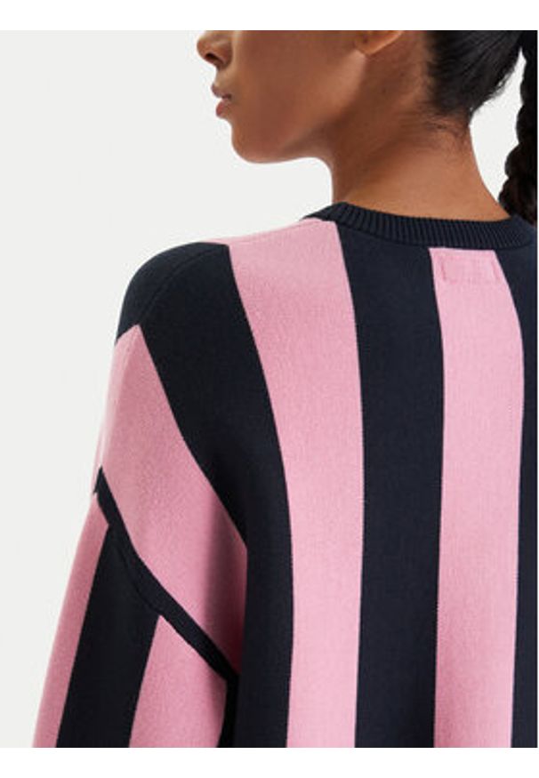 Guess Jeans Sweter W6RR17 Z3FC2 Kolorowy Regular Fit. Materiał: wiskoza. Wzór: kolorowy