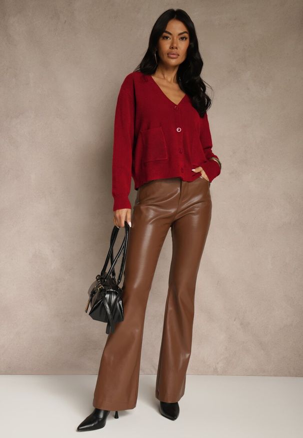 Renee - Bordowy Kardigan na Guziki z Domieszką Kaszmiru Vetiella. Okazja: na co dzień. Kolor: czerwony. Materiał: kaszmir. Styl: casual, elegancki