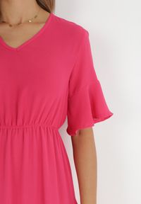 Born2be - Fuksjowa Sukienka Stamorus. Typ kołnierza: kołnierz z falbankami. Kolor: różowy. Długość rękawa: krótki rękaw. Wzór: aplikacja. Styl: klasyczny. Długość: midi #5