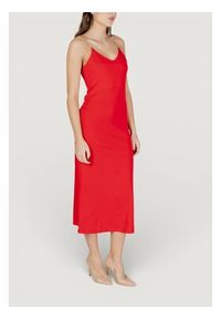 Morgan Sukienka koktajlowa 261-RYAN Czerwony Regular Fit. Kolor: czerwony. Materiał: syntetyk. Styl: wizytowy #3