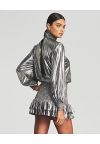 RETROFETE - Metaliczna sukienka mini Piper. Typ kołnierza: golf. Kolor: srebrny. Styl: wizytowy. Długość: mini #6