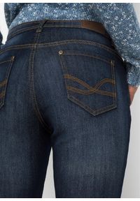 bonprix - Dżinsy o kroju mom, mid waist, z wygodnym sktrechem. Okazja: na co dzień. Kolor: niebieski. Styl: casual #3