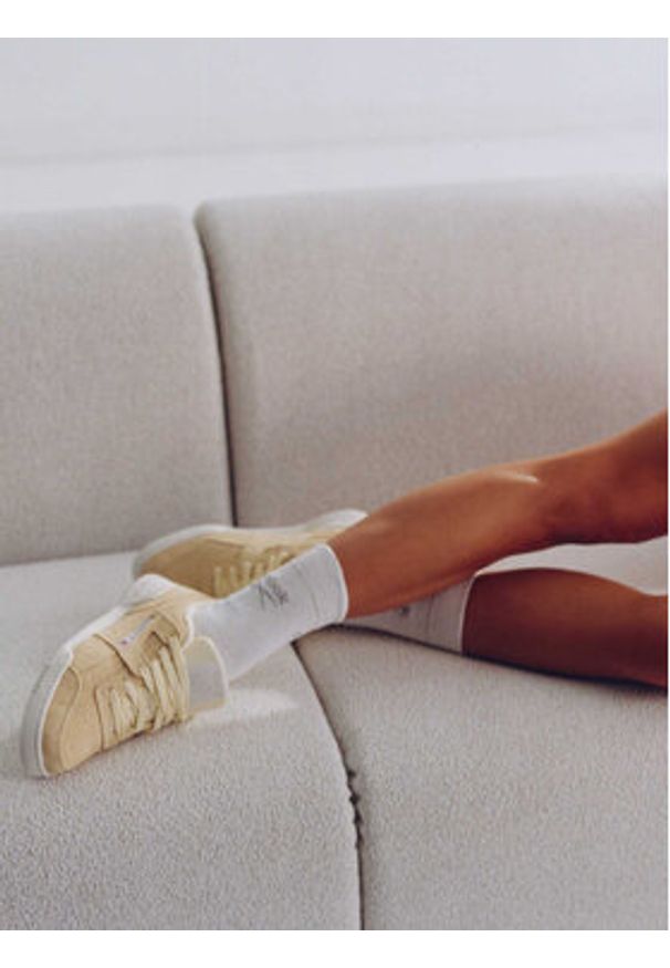 Reebok Sneakersy EO-WORKOUT PLUS 100256570 Żółty. Kolor: żółty. Materiał: skóra, zamsz. Model: Reebok Workout