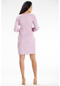 Awama - Elegancka kopertowa sukienka mini różowa. Kolor: różowy. Typ sukienki: kopertowe. Styl: elegancki. Długość: mini #3