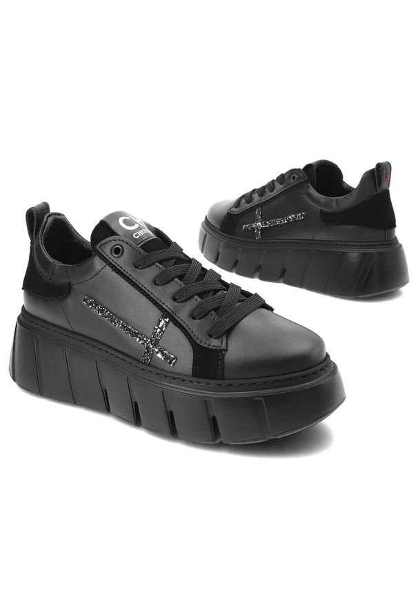 CheBello - Czarne Sneakersy Chebello Modne Obuwie Damskie Ze Skóry Naturalnej. Okazja: na co dzień. Kolor: czarny. Materiał: skóra. Styl: casual, klasyczny