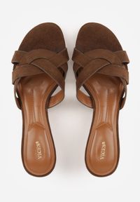 Born2be - Brązowe Klapki VICES na Kaczuszkowym Obcasie z Przeplatanymi Paskami Merose. Okazja: na co dzień. Kolor: brązowy. Materiał: jeans. Wzór: paski. Obcas: na obcasie. Styl: casual, elegancki. Wysokość obcasa: średni #3