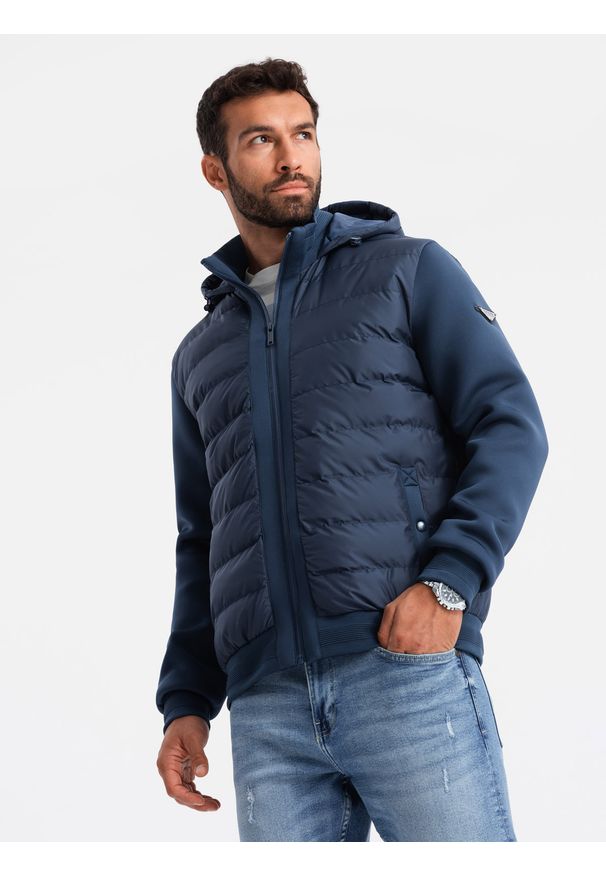 Ombre Clothing - Pikowana kurtka męska bomberka z wysokim kołnierzem – granatowa V2 - Rozmiar: L. Typ kołnierza: kołnierzyk stójkowy. Kolor: niebieski. Materiał: materiał, syntetyk, guma, poliester. Wzór: aplikacja. Styl: sportowy