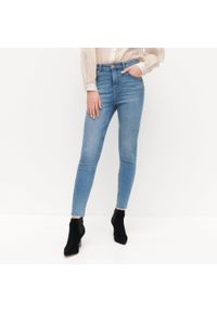 Reserved - Jeansy slim z wysokim stanem -. Stan: podwyższony. Materiał: jeans #1