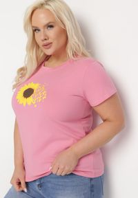 Born2be - Różowy Bawełniany T-shirt z Nadrukiem na Przodzie Galamella. Kolor: różowy. Materiał: bawełna. Wzór: nadruk