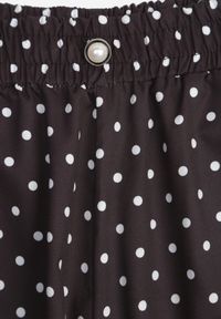 Renee - Czarne Spodnie Casual Wide Leg High Waist Zdobione Wzorem w Kropki Oceasa. Okazja: na co dzień. Stan: podwyższony. Kolekcja: plus size. Kolor: czarny. Materiał: skóra. Długość: krótkie. Wzór: aplikacja, kropki. Styl: casual #2