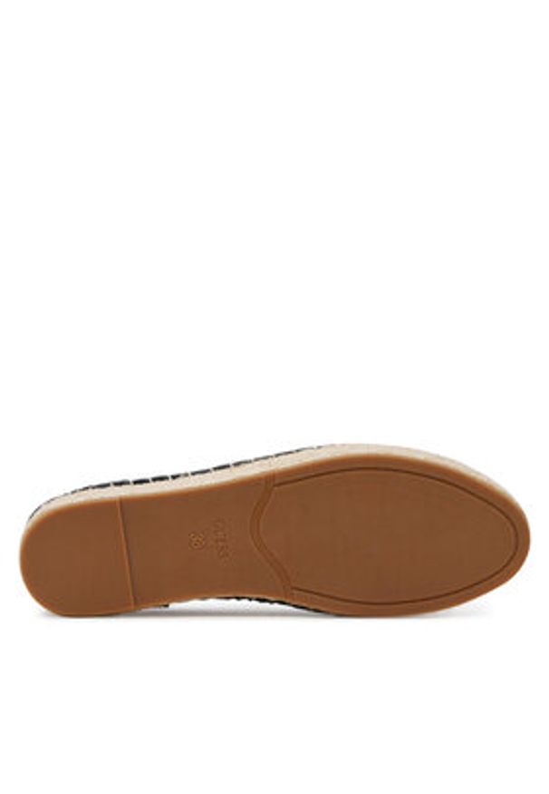 Guess Espadryle FLJJON FAB02 Czarny. Kolor: czarny. Materiał: materiał