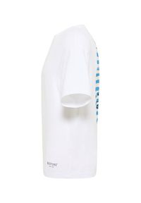 Mustang T-Shirt Akron 1016499 Biały Relaxed Fit. Kolor: biały. Materiał: bawełna #3