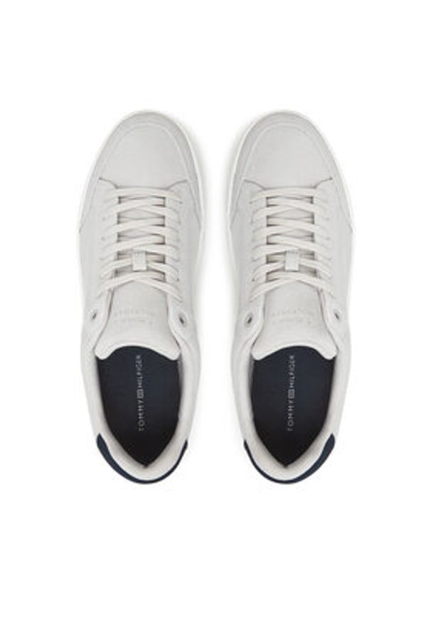 TOMMY HILFIGER - Tommy Hilfiger Sneakersy Th Court Summer Suede FM0FM05517 Szary. Kolor: szary. Materiał: skóra, zamsz