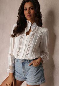 Renee - Biała Koszula ze Stójką i Koronką Phaeninca. Okazja: na co dzień. Typ kołnierza: kołnierzyk stójkowy. Kolor: biały. Materiał: koronka. Wzór: koronka. Styl: casual, elegancki #6