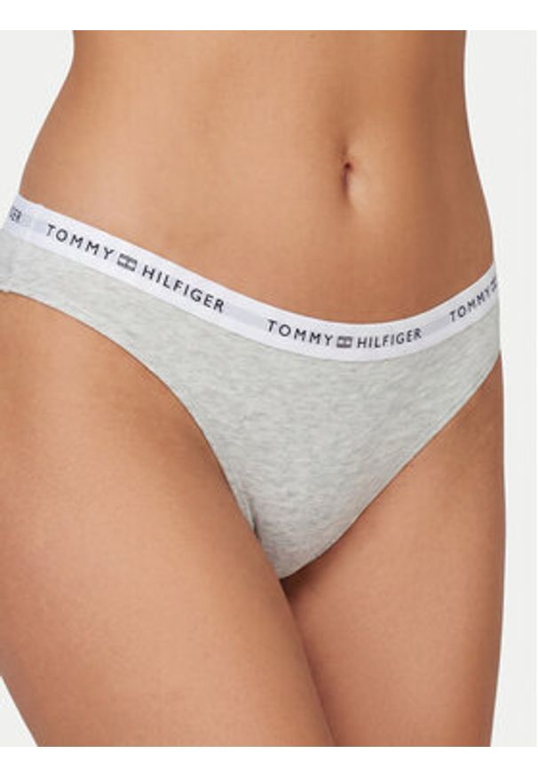 TOMMY HILFIGER - Tommy Hilfiger Stringi UW0UW05875 Szary. Kolor: szary. Materiał: bawełna