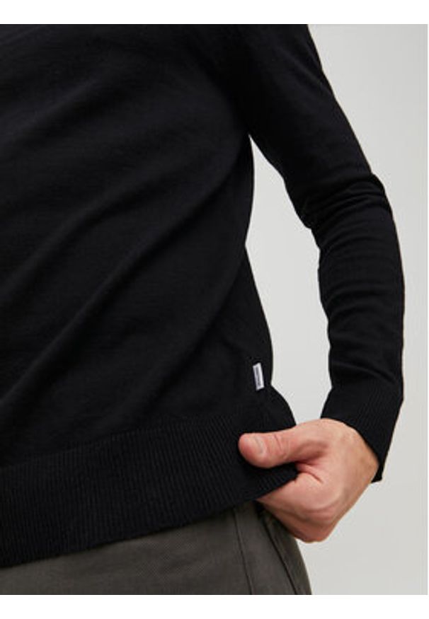 Jack & Jones - Jack&Jones Sweter Emil 12208364 Czarny Regular Fit. Kolor: czarny. Materiał: bawełna