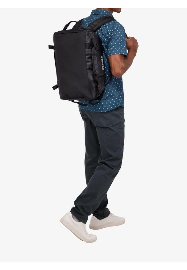 THULE - Torba podróżna Thule Chasm Recycled Duffel 30L - black. Kolor: czarny