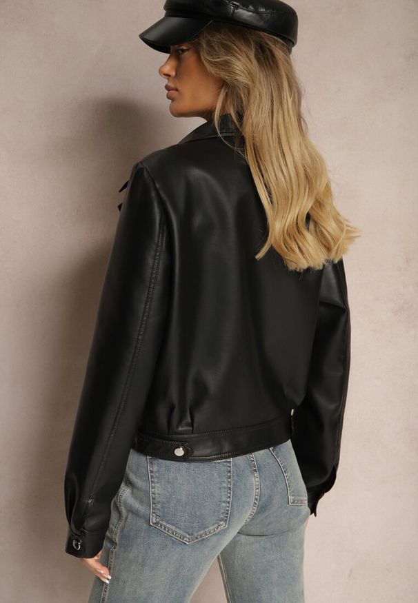Renee - Czarna Taliowana Kurtka Ramoneska o Krótkim Fasonie Isolina. Okazja: na co dzień. Kolor: czarny. Materiał: jeans. Długość: krótkie. Styl: klasyczny, elegancki, casual