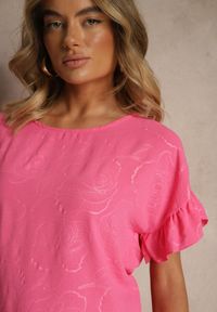 Renee - Fuksjowa Bluzka Oversize Ozdobiona Falbanami Liriele. Okazja: na co dzień. Kolor: różowy. Materiał: jeans. Wzór: aplikacja. Styl: casual #5