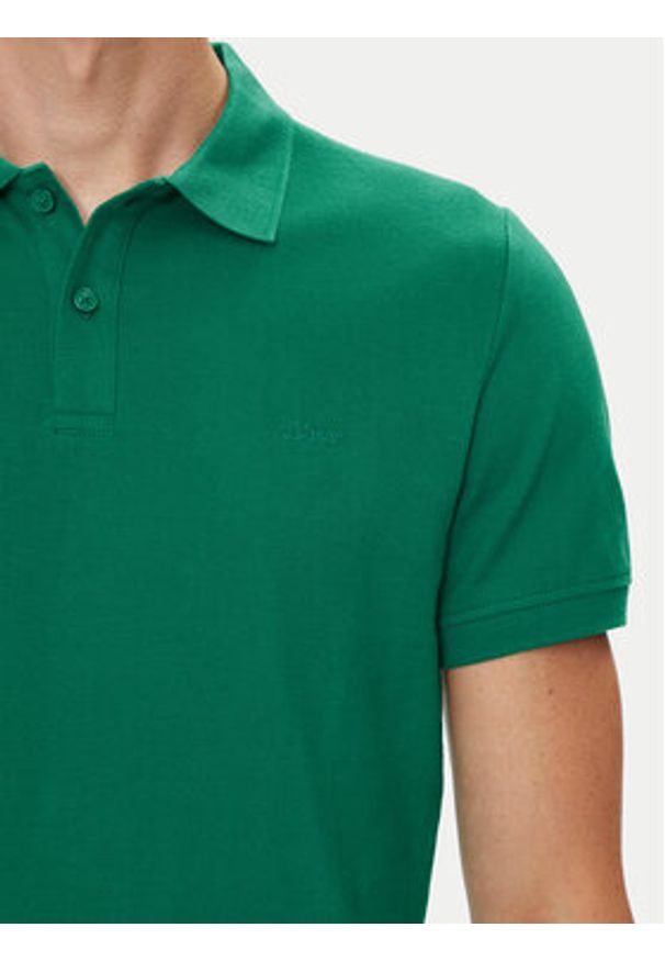 s.Oliver Polo 2138262 Zielony Regular Fit. Typ kołnierza: polo. Kolor: zielony. Materiał: bawełna