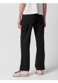 outhorn - Jeansy straight z prostymi nogawkami damskie - czarne. Stan: podwyższony. Kolor: czarny. Materiał: jeans