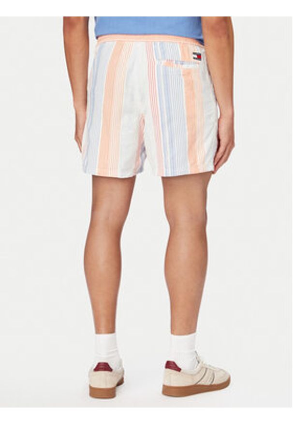 Tommy Jeans Szorty materiałowe DM0DM22830 Kolorowy Relaxed Fit. Materiał: bawełna. Wzór: kolorowy