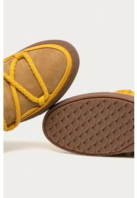 Inuikii -. Nosek buta: okrągły. Zapięcie: sznurówki. Kolor: żółty. Materiał: guma