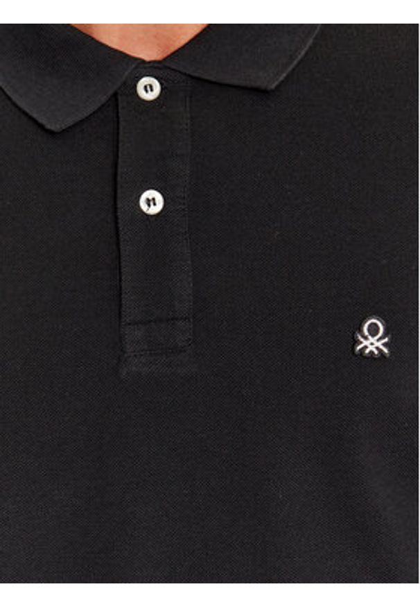 United Colors of Benetton - United Colors Of Benetton Polo 3089J3204 Czarny Regular Fit. Typ kołnierza: polo. Kolor: czarny. Materiał: bawełna