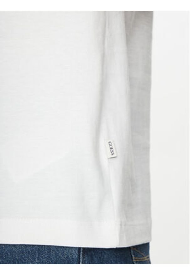 Guess Jeans T-Shirt M5GI55 K8FQ4 Biały Regular Fit. Kolor: biały. Materiał: bawełna