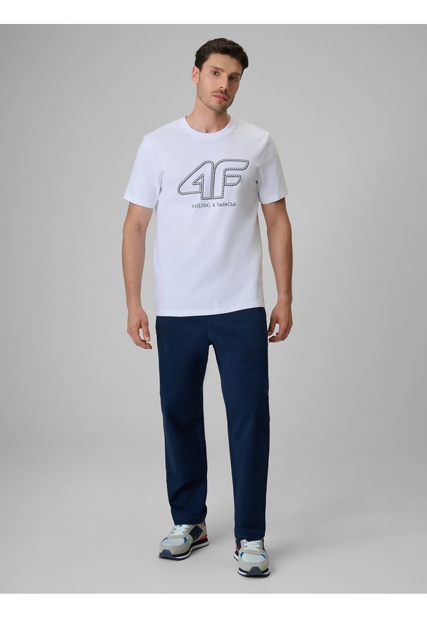 4f - 4F T-shirt regular z nadrukiem męski - biały XL. Okazja: na co dzień. Kolor: biały. Materiał: bawełna, dzianina. Wzór: nadruk. Styl: sportowy, klasyczny, casual