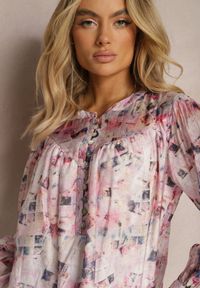 Renee - Różowa Bluzka z Wiskozy o Luźnych Rękawach w Abstrakcyjny Wzór Merissta. Kolor: różowy. Materiał: wiskoza. Wzór: nadruk