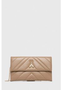 Patrizia Pepe kopertówka skórzana kolor brązowy. Kolor: brązowy. Materiał: skórzane. Rodzaj torebki: na ramię #1