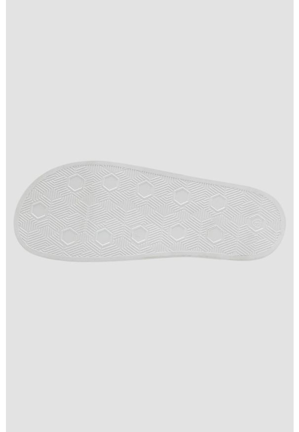 Versace Jeans Couture - VERSACE JEANS COUTURE Białe klapki Fondo Slide DIS. SQ3, Rozmiar 39. Kolor: biały