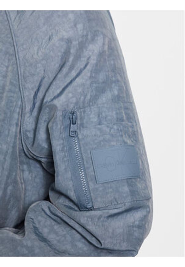 Calvin Klein Jeans Kurtka bomber J30J322938 Szary Relaxed Fit. Kolor: szary. Materiał: syntetyk