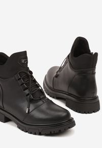 Born2be - Czarne Skórzane Botki w Stylu Workerów Giomira. Okazja: na co dzień. Kolor: czarny. Materiał: skóra. Styl: casual #4