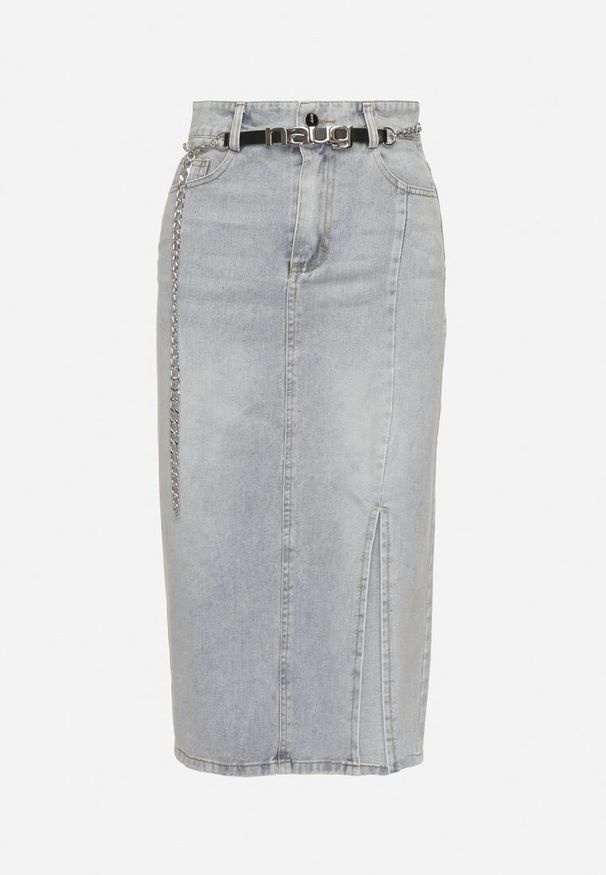 Born2be - Jasnoniebieska Bawełniana Spódnica Jeansowa Ozdobiona Łańcuchem Lilisela. Okazja: na co dzień. Kolor: niebieski. Materiał: jeans, bawełna. Wzór: aplikacja. Styl: klasyczny, elegancki, casual
