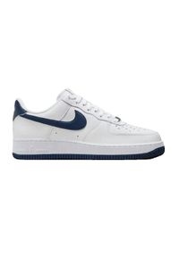 Buty do koszykówki Mężczyzna Nike Air Force 1 07 biały. Kolor: biały. Materiał: syntetyk, tkanina, skóra, materiał. Model: Nike Air Force. Sport: koszykówka