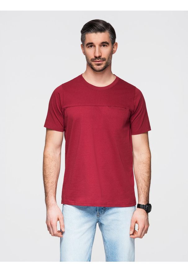 Ombre Clothing - T-shirt LOOSE FIT męski z kieszonką – czerwony V3 - Rozmiar: M. Okazja: na co dzień. Kolor: czerwony. Materiał: prążkowany, bawełna. Wzór: aplikacja. Styl: casual, klasyczny