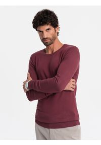 Ombre Clothing - Sweter klasyczny męski z wiskozą BASIC z okrągłym dekoltem – bordowy V11 OM-SWBS-0106 - XXL. Okazja: do pracy, na spotkanie biznesowe, na co dzień. Kolor: czerwony. Materiał: wiskoza. Wzór: gładki. Styl: klasyczny #1