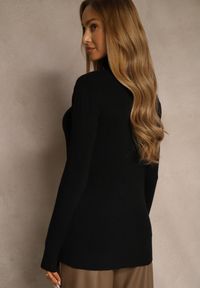 Renee - Czarny Golf z Bawełną w Klasycznym Stylu Reiredia. Typ kołnierza: golf. Kolor: czarny. Materiał: bawełna. Styl: klasyczny #2