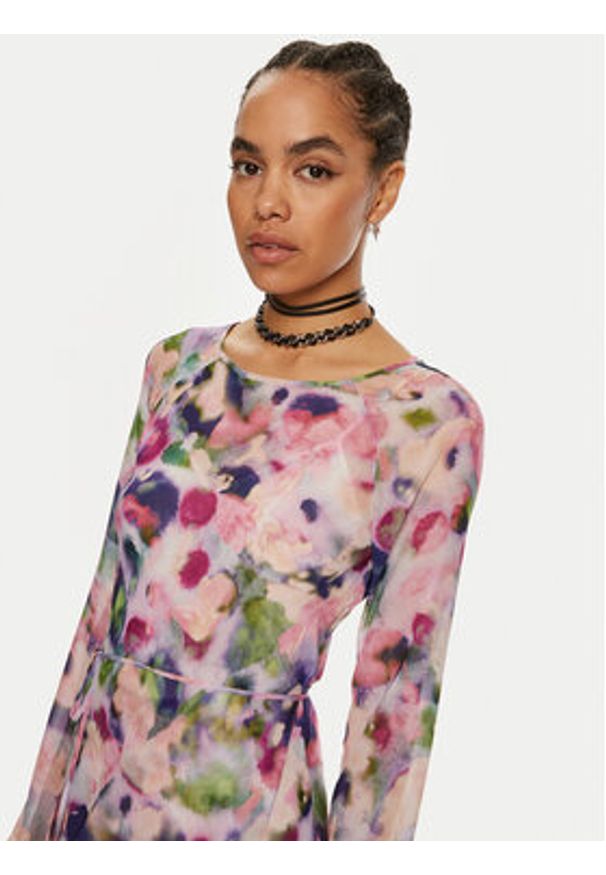 Patrizia Pepe Sukienka codzienna 8A1386 A461-FE83 Różowy Regular Fit. Okazja: na co dzień. Kolor: różowy. Materiał: syntetyk. Typ sukienki: proste. Styl: casual