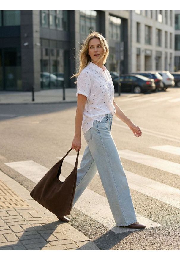 Sinsay - Wiskozowa koszula z ozdobnymi guzikami - Inny. Materiał: wiskoza