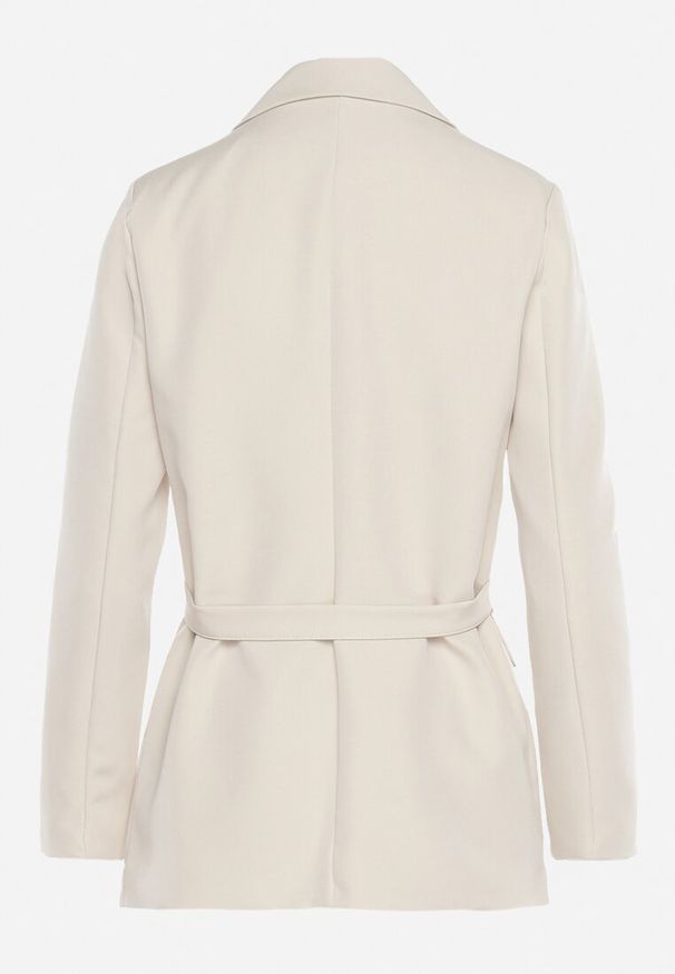 Born2be - Beżowa Marynarka Jednorzędowa z Ozdobnym Paskiem i Klapami Orianella. Okazja: na spotkanie biznesowe, do pracy. Kolor: beżowy. Materiał: jeans. Styl: elegancki, biznesowy