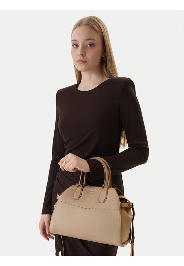 Guess Torebka HWYUAA P6236 Beżowy. Kolor: beżowy. Materiał: skórzane