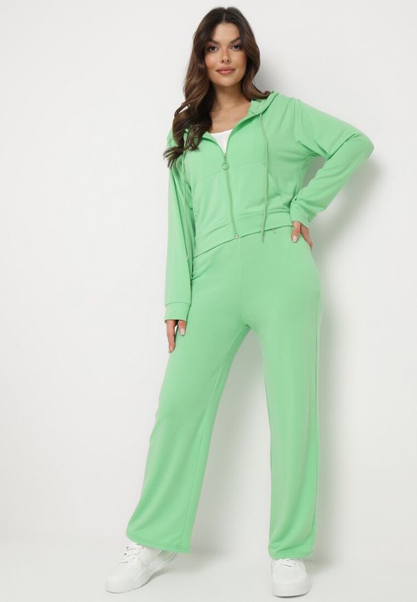 Born2be - Jasnozielony Komplet Dresowy Bluza z Kapturem Rozpinana i Szerokie Spodnie Avesmira. Kolor: zielony. Materiał: dresówka