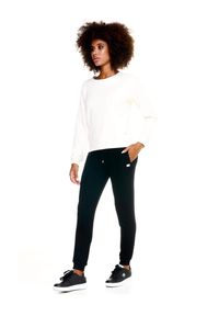 LEONE 1947 APPAREL - Damski sweter Leone Basic z okrągłym dekoltem. Kolor: biały. Materiał: tkanina. Sport: fitness