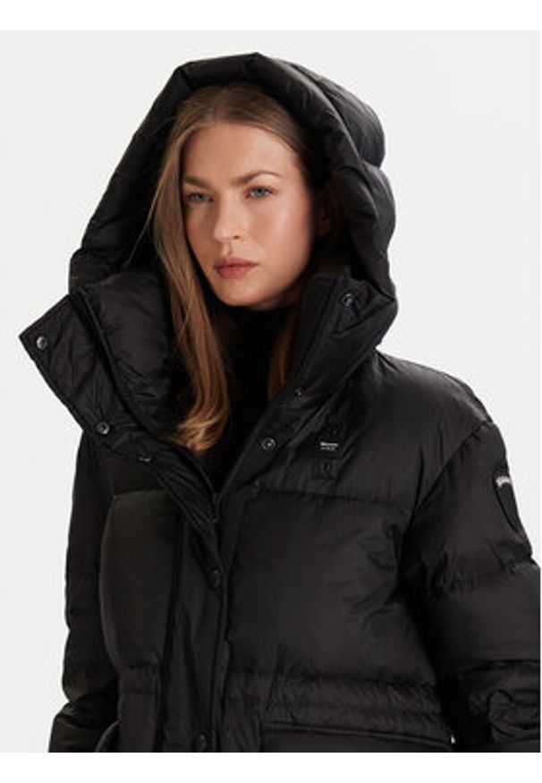 Blauer Kurtka puchowa 25WBLDB03175 Czarny Regular Fit. Kolor: czarny. Materiał: syntetyk